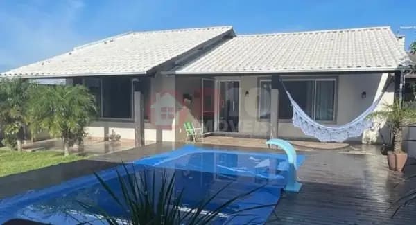 Casa com 4 dormitórios à venda, 250 m² por R$ 1.000.000,00 - Paiquerê - Araranguá/SC