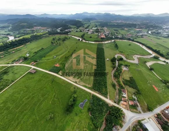 🌿 ÁREA À VENDA – RIBANCEIRA DO SUL 🌿