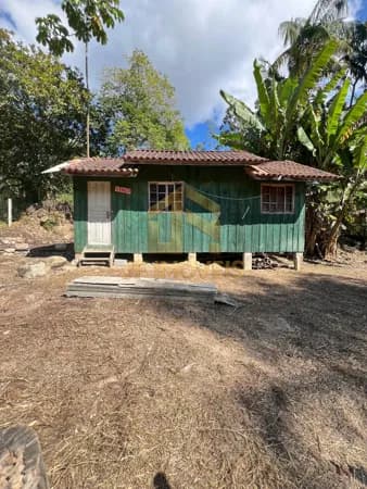 Casa em São João Batista - Arataca