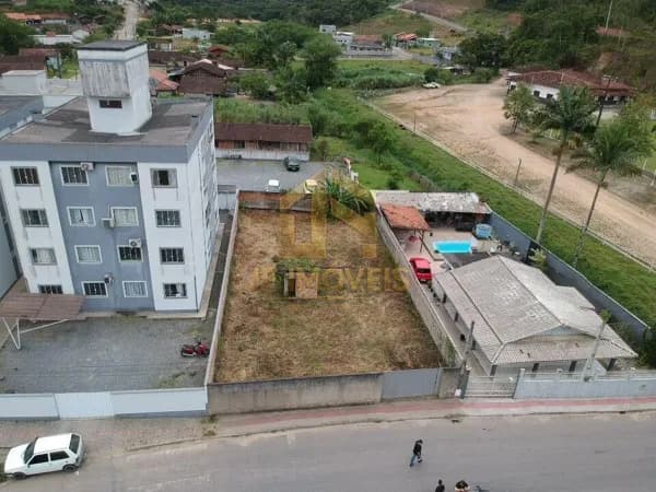 Lote/Terreno em São João Batista - KREQUER