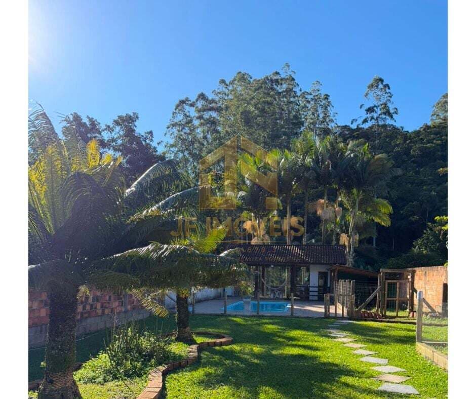 🏡✨ EXCELENTE OPORTUNIDADE NO BAIRRO FERNANDES – SÃO JOÃO BATISTA/SC ✨🏡