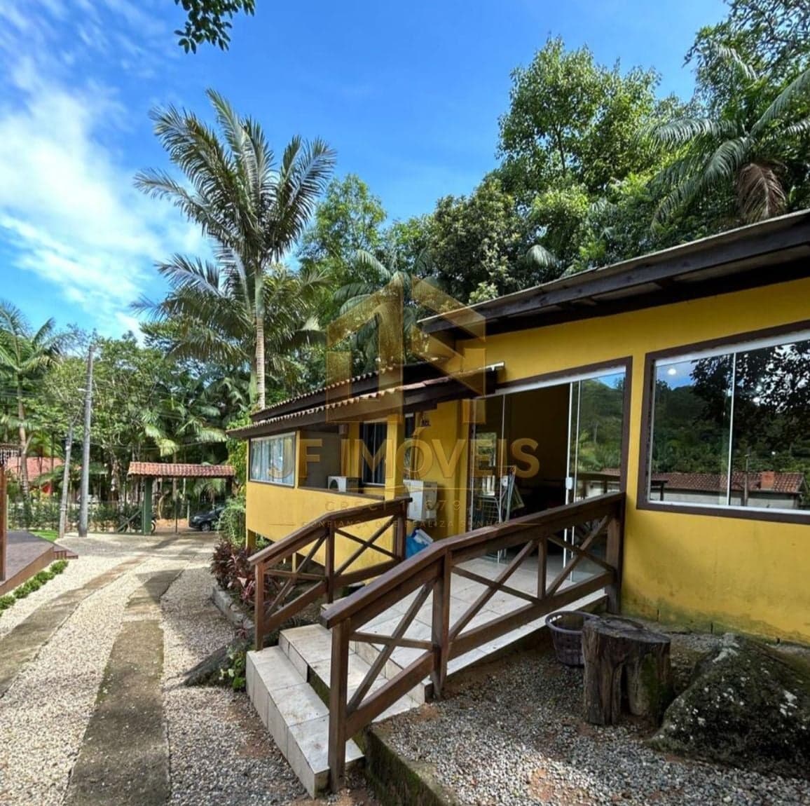 Fazenda/Sítios/Chácaras em Canelinha - rolador
