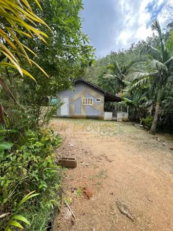 Casa em São João Batista - Arataca