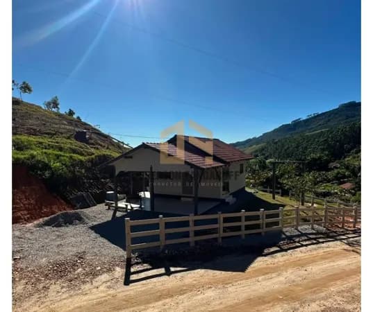 🌿 CHÁCARA À VENDA – BAIRRO GALERA | CANELINHA/SC 🌿