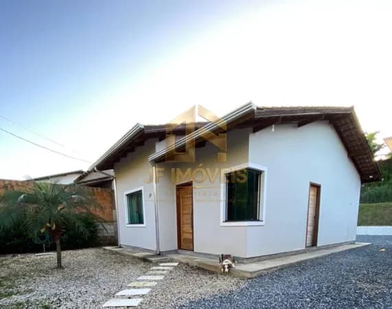 Casa em São João Batista - KREQUER