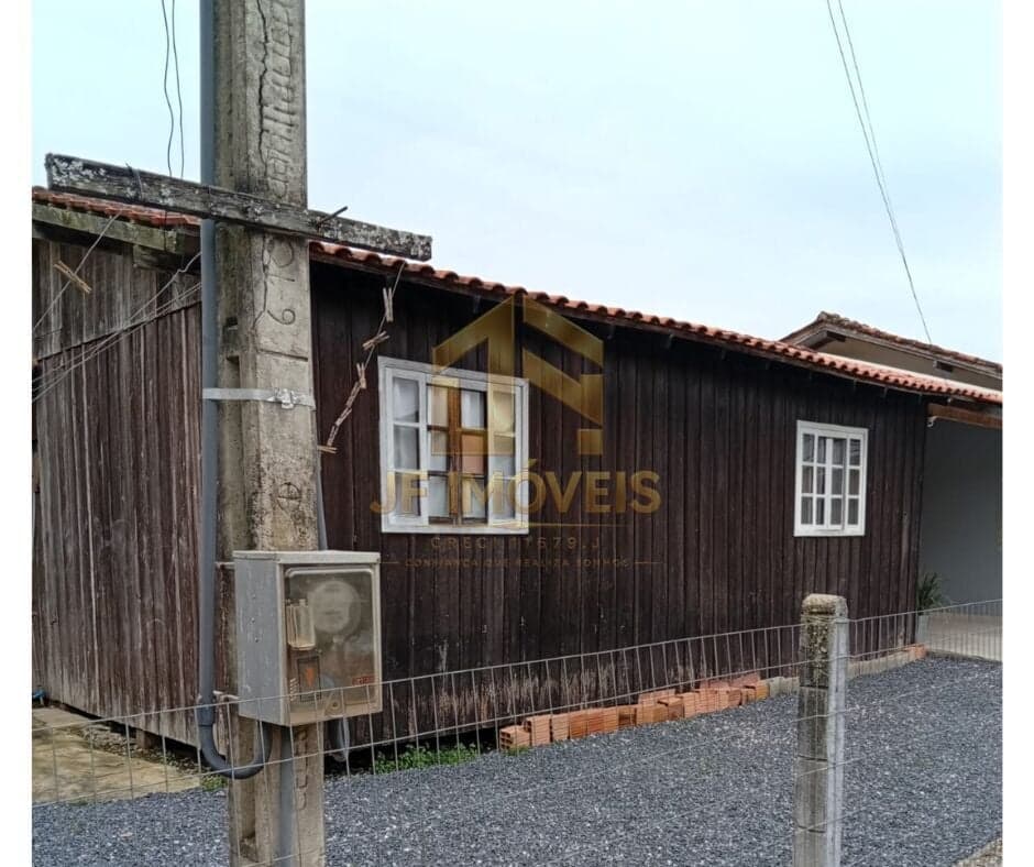 🏡 CASA À VENDA EM SÃO JOÃO BATISTA – BAIRRO FERNANDES