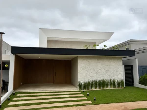 Casa térrea de alto padrão no Condomínio Brisas Horizontal