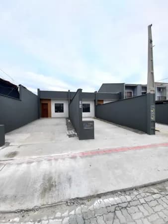 Sobrado em Joinville - Vila Nova