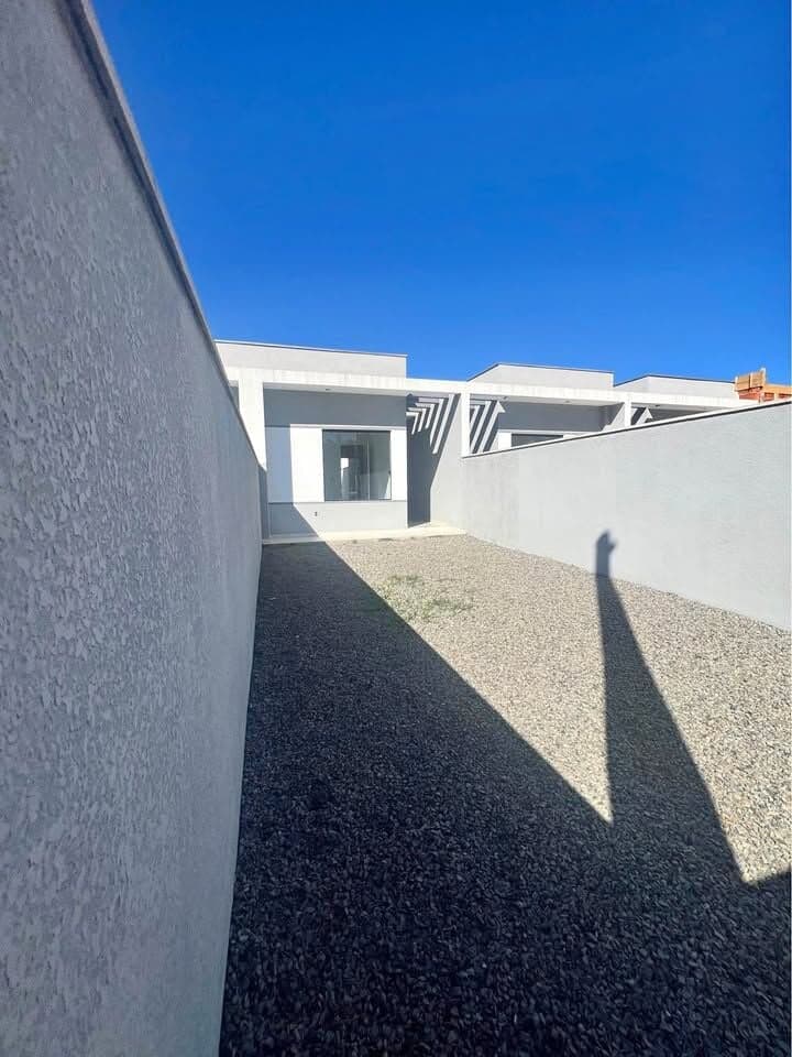 Sobrado em Joinville - Itinga