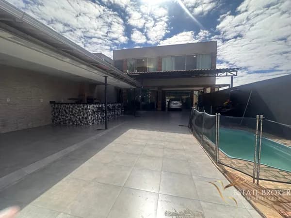 Sobrado à Venda – Vereda da Cruz – Arniqueira