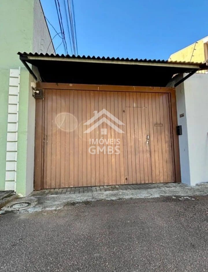 Sobrado Portão