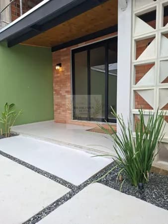 Casa em Caçapava - Jardim Amália