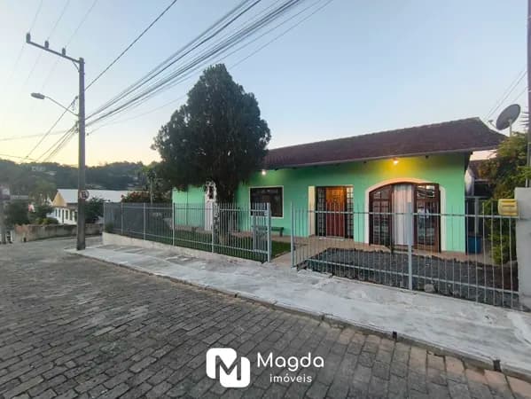 Casa em Água Verde, Blumenau/SC