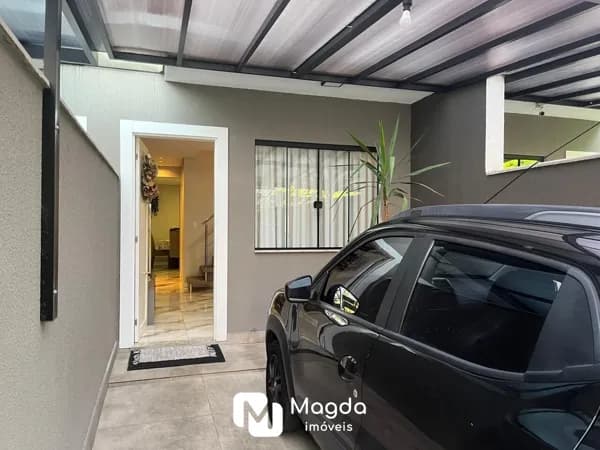 Casa Sobrado em Água Verde, Blumenau/SC