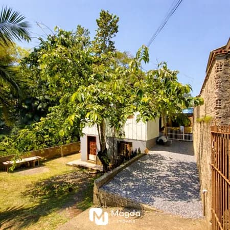 Casa em Blumenau - Escola Agrícola