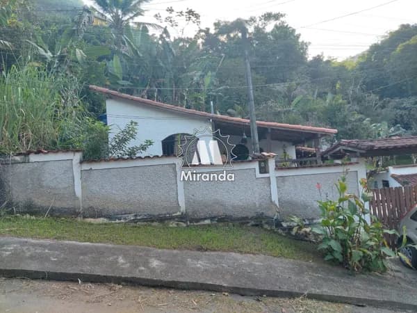 Casa de 1 qt, no Paiol, Guapimirim, bem localizada