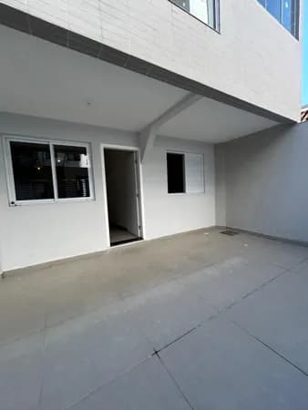 Casa de Condomínio em Praia Grande - Caiçara