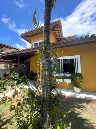 Casa Térrea em condomínio fechado
