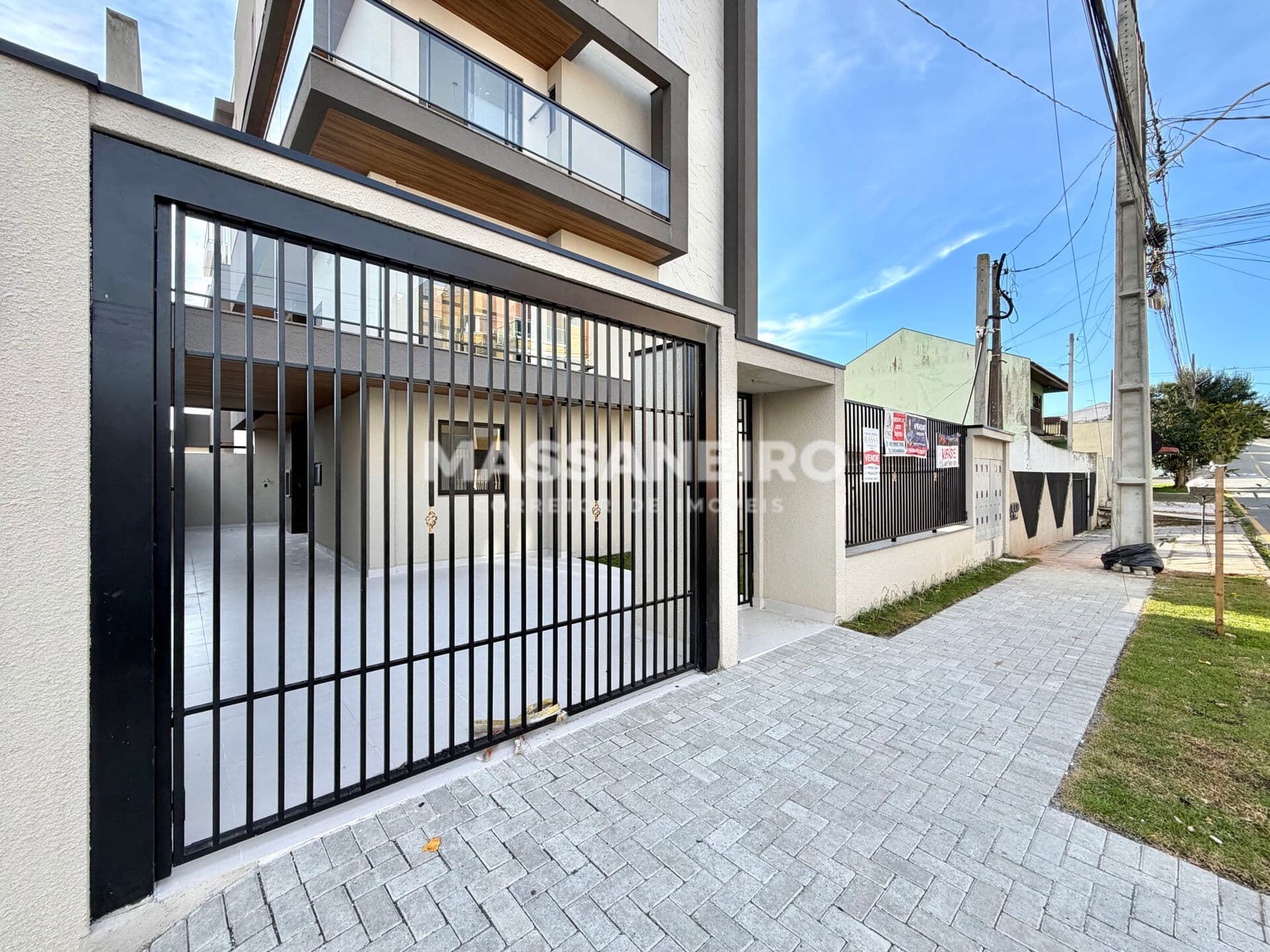 Apartamento em São José dos Pinhais - Pedro Moro