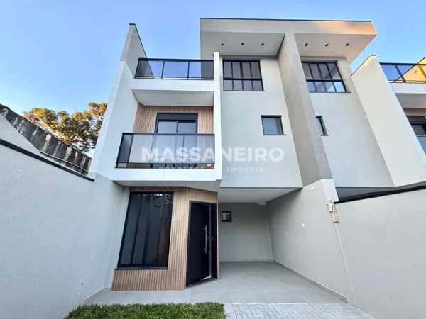 Sobrado em Curitiba - Uberaba