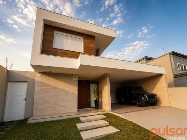 Casa mobiliada com 3 suítes, piscina e home office à venda no Santa Mônica, Florianópolis
