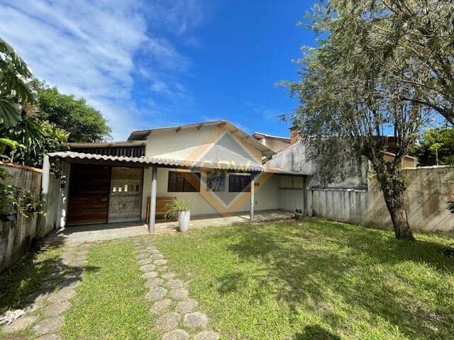 Casa em Bertioga - São Lourenço