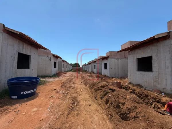 Casa de Condomínio em Campo Grande - Portal Caiobá