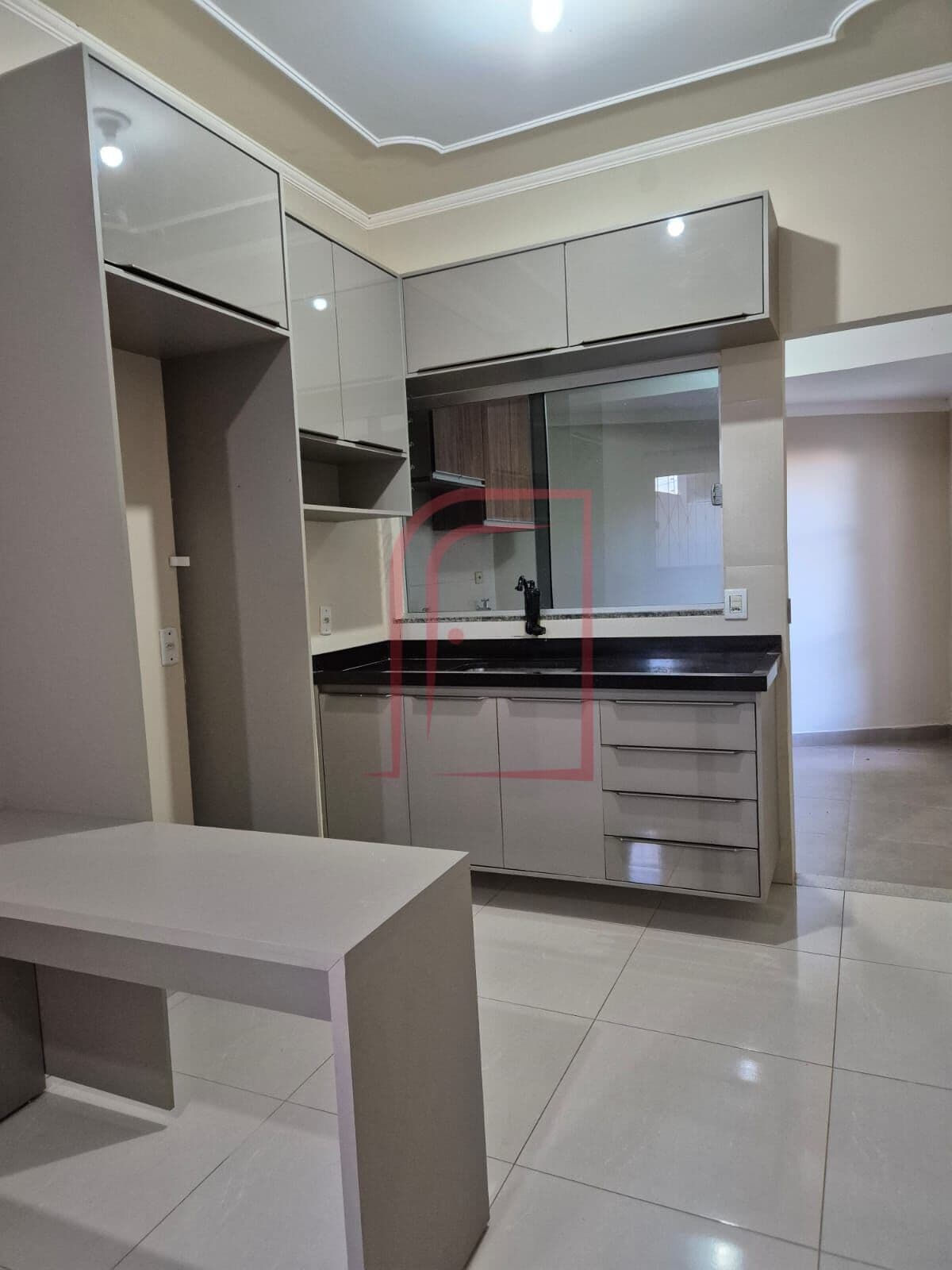 Casa de Condomínio em Campo Grande - Jardim Leblon