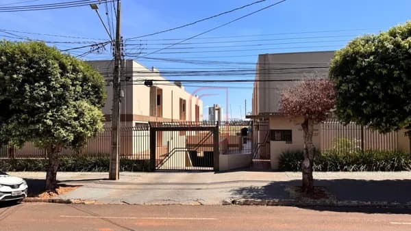 Casa de Condomínio em Campo Grande - Vila Miguel Couto
