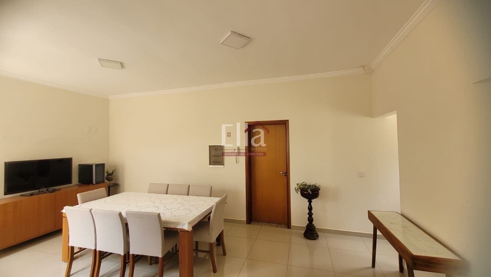 Casa Alto Padrão em Nova Floresta, Guaxupé/MG