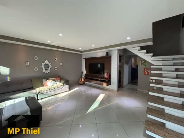 Cond. Beija-Flor I, Amplo Triplex