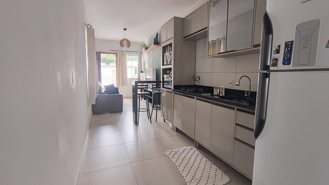 Casa para venda Geminada, 2 qtos, semi mobiliada - Bela vista-Palhoça/SC