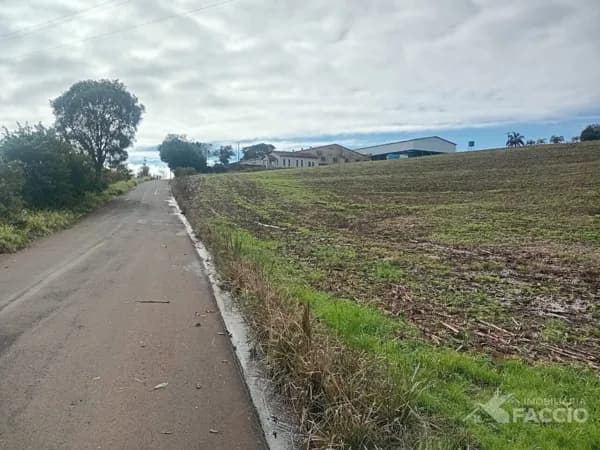 Fazenda/Sítios/Chácaras em Horizontina - Centro