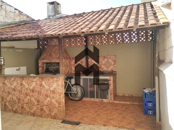 Casa em Ribeirão Preto - Jardim Piratininga