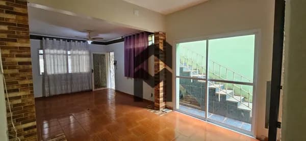 Sobrado em Ribeirão Preto - Campos Elíseos