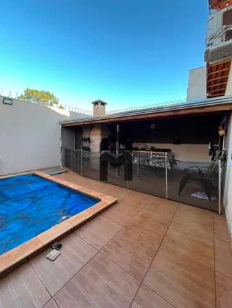 Casa em Ribeirão Preto - Jardim Ângelo Jurca