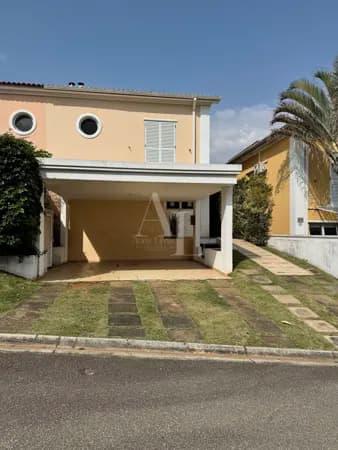Casa em Condomínio com 3 dormitórios no Tamboré 4