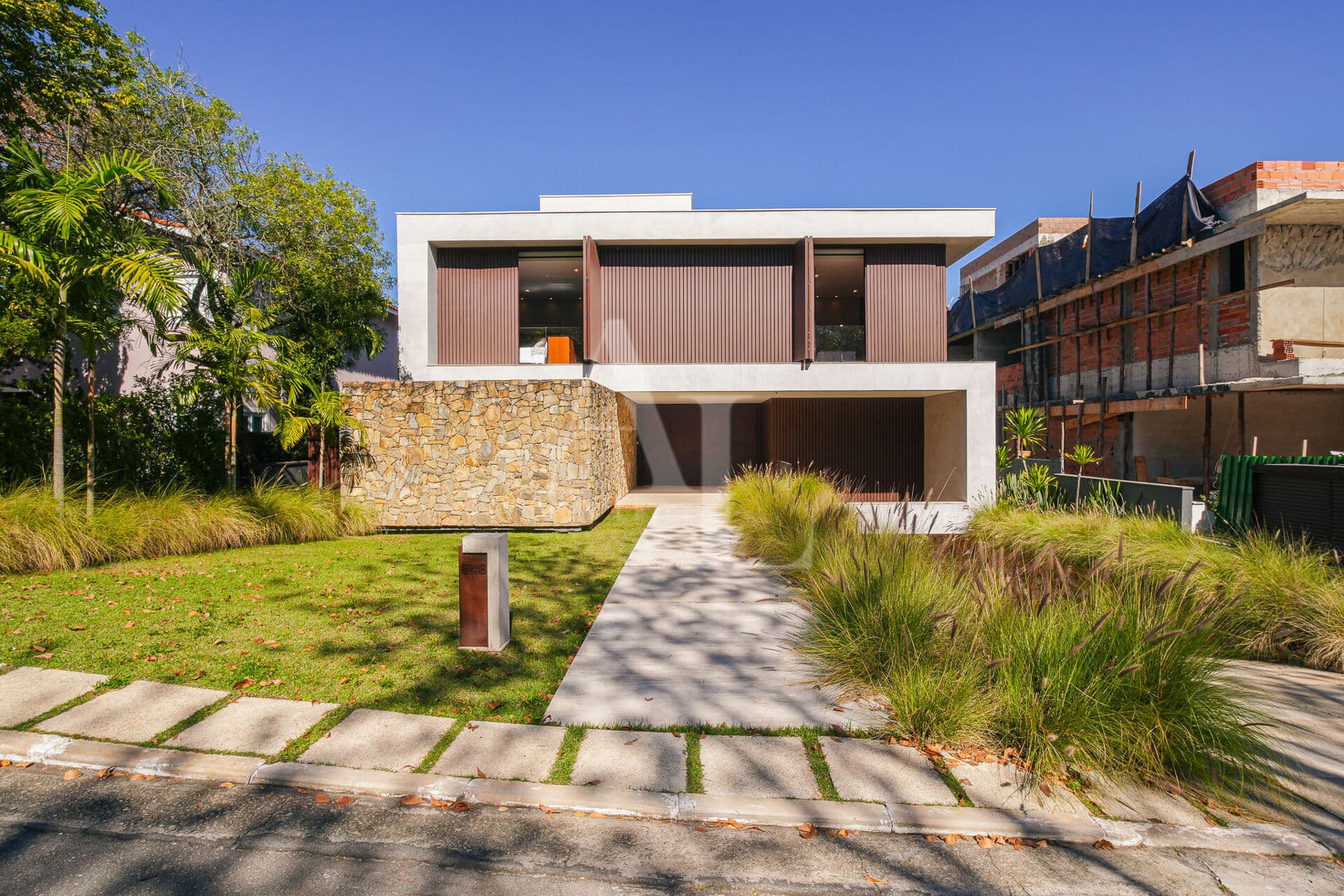 Linda Casa Alto Padräo à venda no Tamboré 3