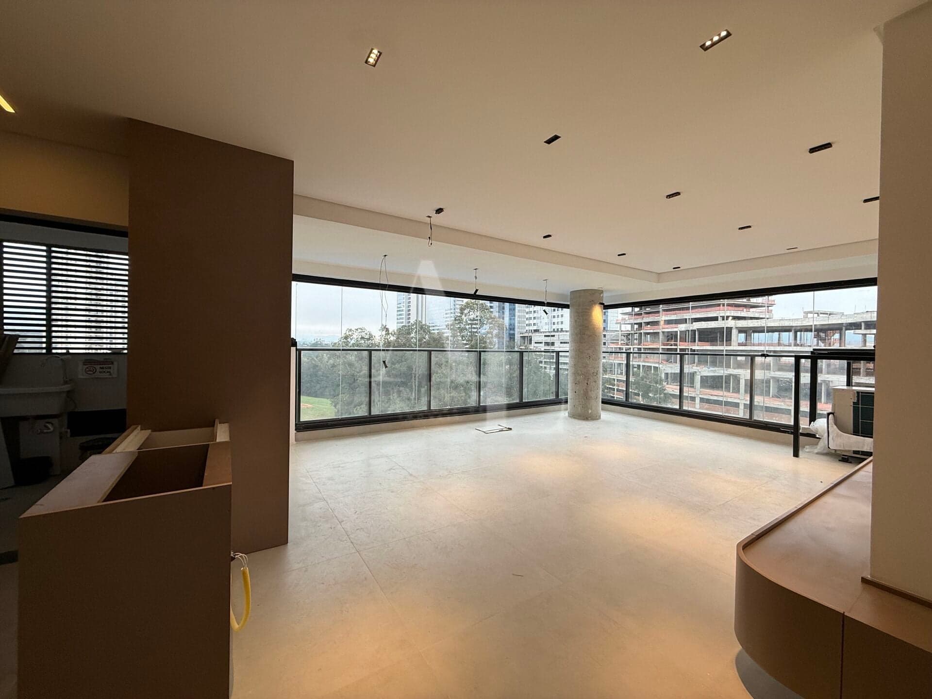 Apartamento com 112m2 com 3 suites 2 vagas - Gran Alphaville