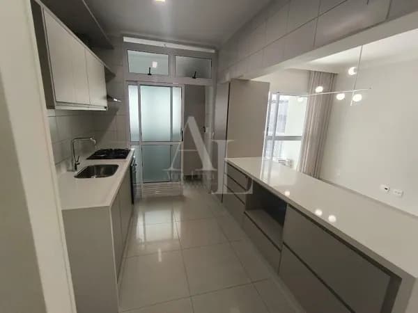 Monte Carlo - Lindo Apartamento à venda no centro de Alphaville - Barueri/SP
