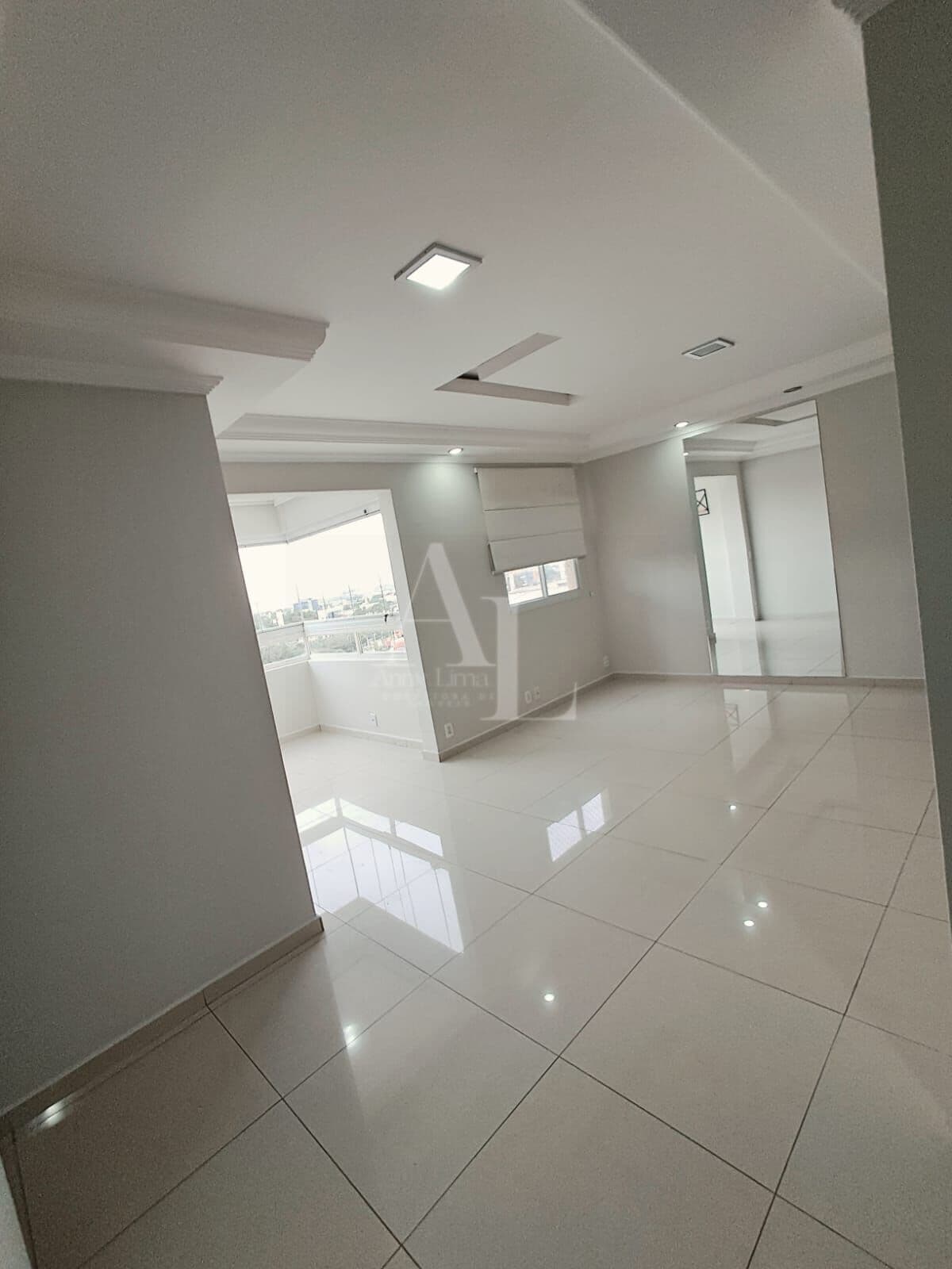 Apartamento com 3 dormitórios em Tamboré Alphaville