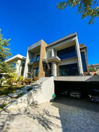 Linda Casa Alto Padrão à venda no Gênesis ll MOBILIADA e DECORADA