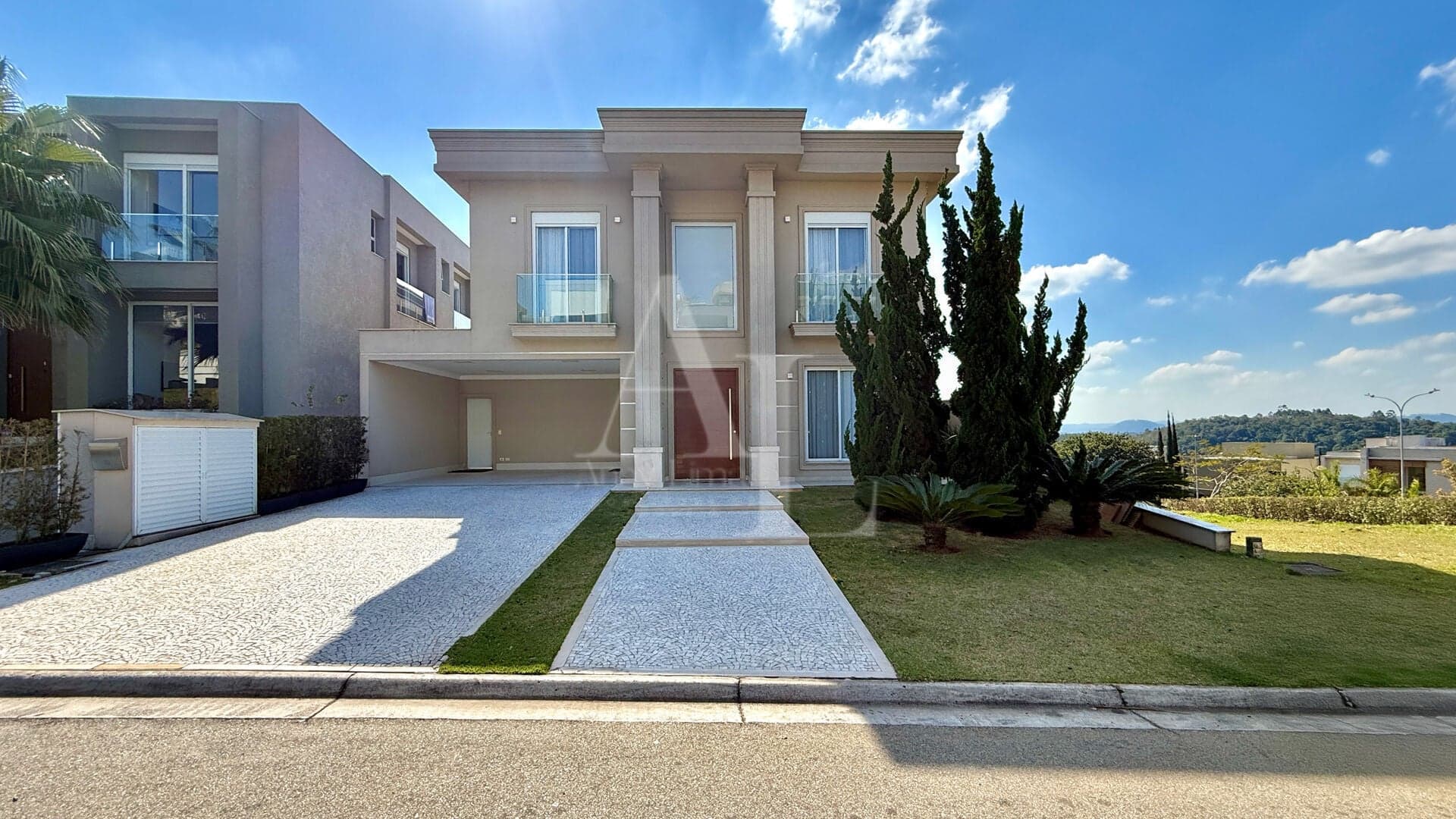 Casa Alto Padrão - Gênesis II - Mobiliada, decorada e com vista permanente para a reserva ambiental!