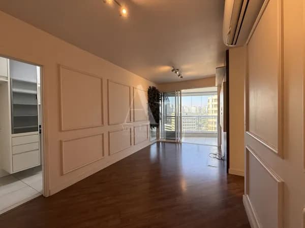 Apartamento com 2 dormitórios