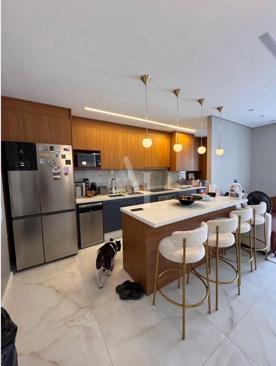 Apartamento mobiliado para locação no Bonnard 307