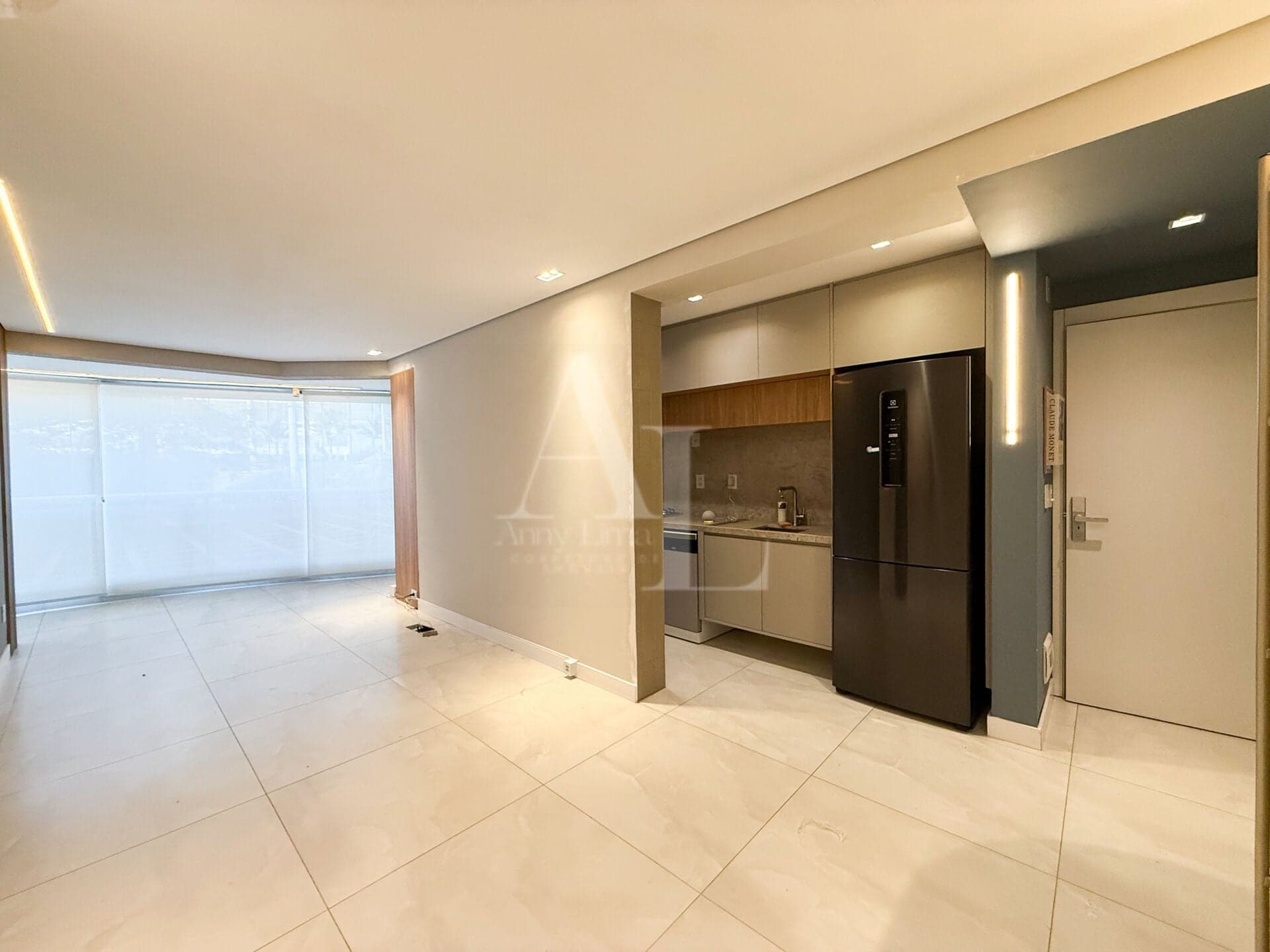 Apartamento semi-mobiliado com 89m2 | 2 dormitórios | 2 vagas - Wave Alphaville