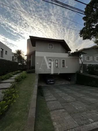Casa no centro de Alphaville Residencial 2 com 4 dormitórios