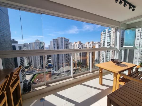 Apartamento à venda no Edifício Uptown Residence na Região Sul de Londrina com 2 quartos