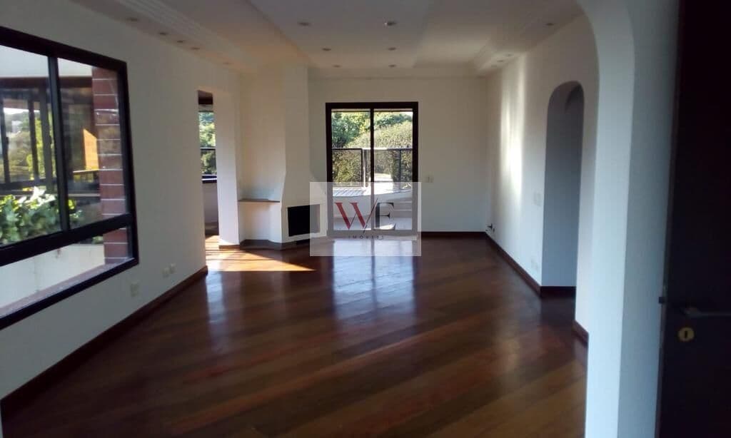Apartamento de alto padrão em Moema