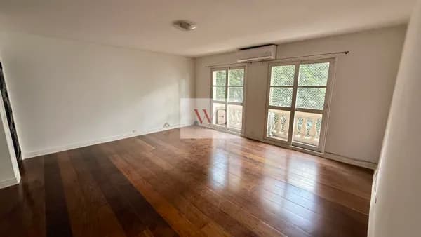 Apartamento 4 dormitórios